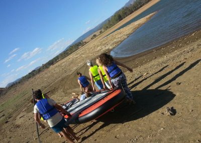 Practica Paddle surf en lagos, Extremadura, Panthos
