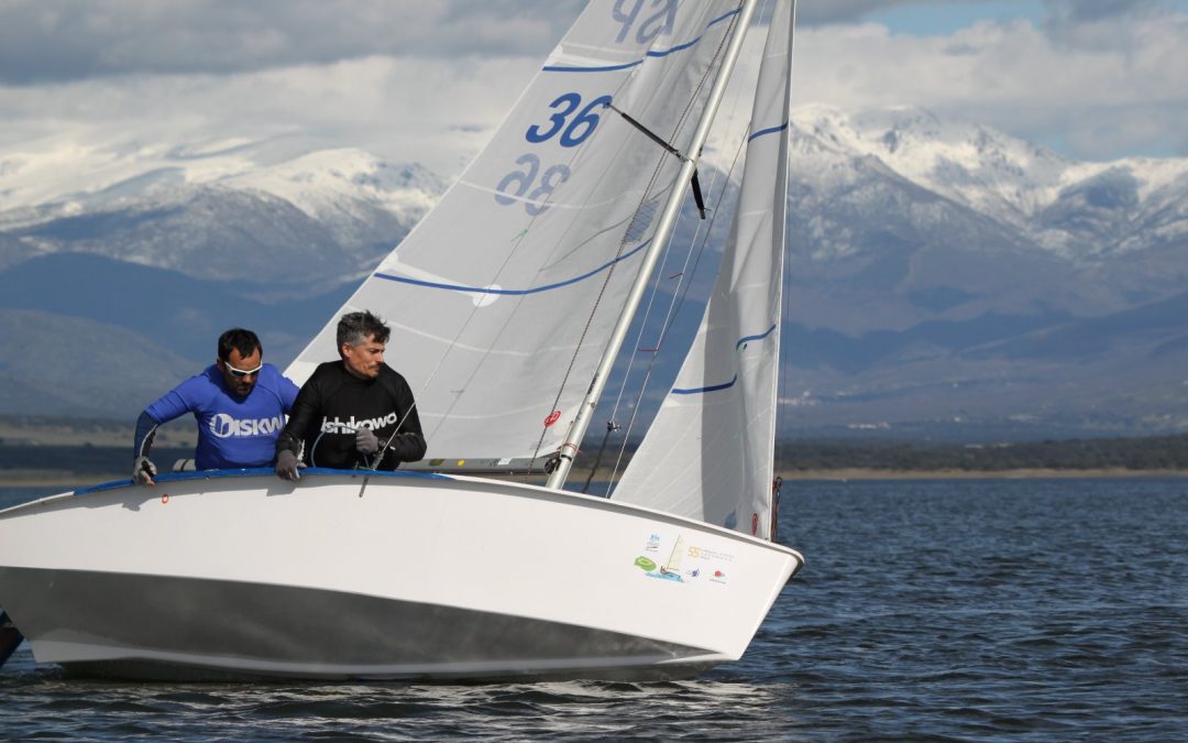 Éxito de Zampacavallo-Francés en el Campeonato de España de Vaurien